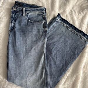 Silver Jeans Co. High-Rise Flare Jeans - Size 31